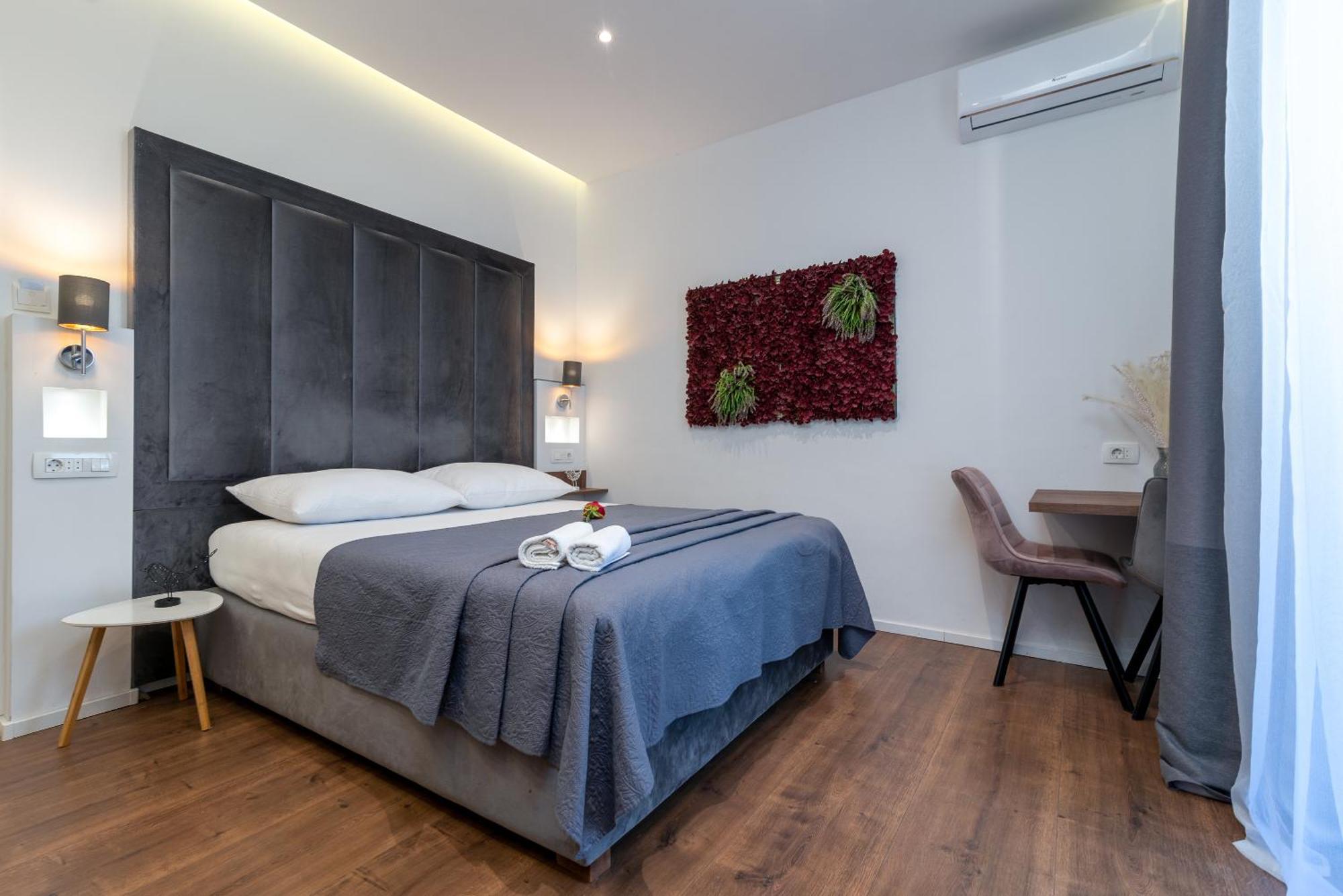 Antares Luxury Rooms 1 Split Extérieur photo