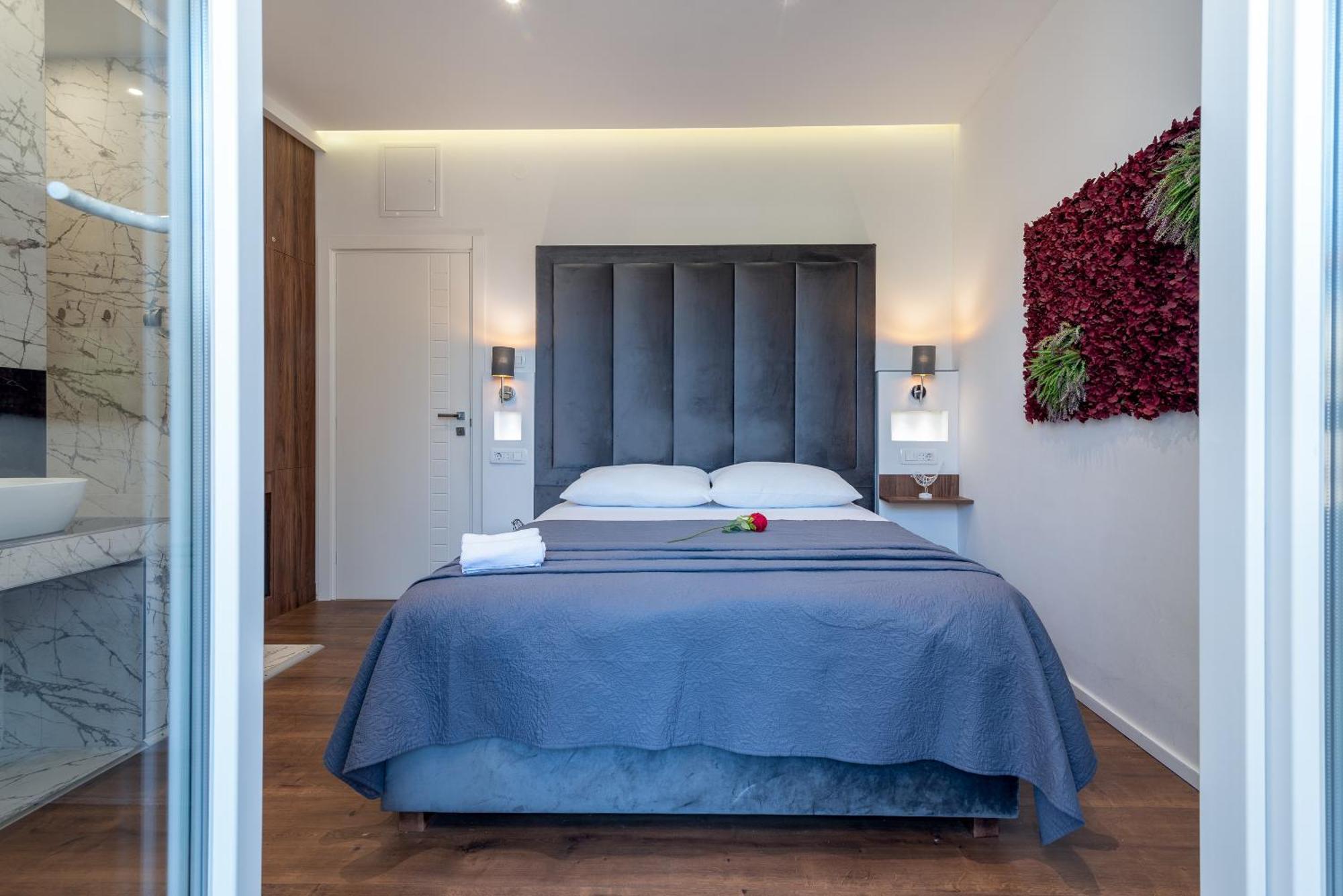 Antares Luxury Rooms 1 Split Extérieur photo